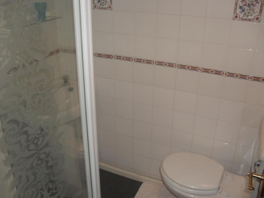 Balmoral Guest House Blackpool Room photo